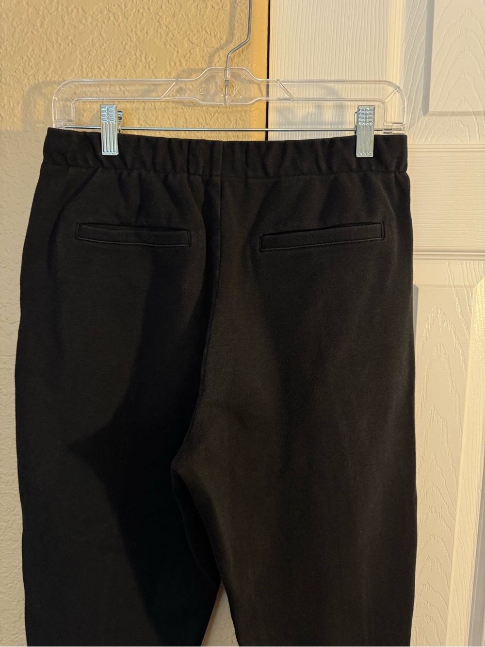 Everlane The Dream Pant Black Size M Tapered Pull On Stretch Pants - Picture 10 of 16